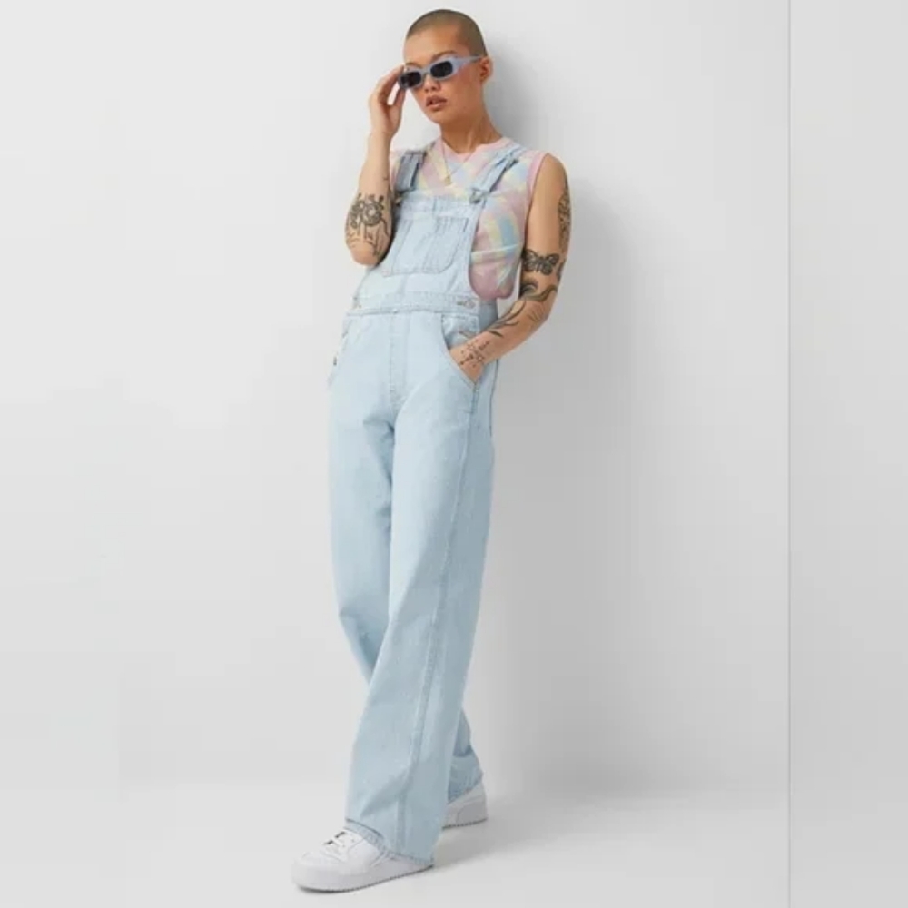 Levi's Loose Fit Overalls Light Wash - Picture 3 of 8